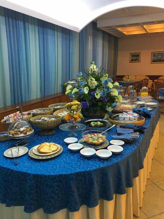 Hotel Maddaloni Tufino エクステリア 写真