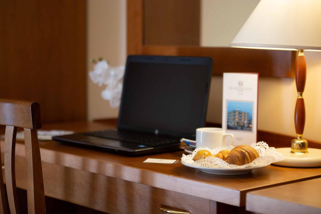 Hotel Maddaloni Tufino エクステリア 写真
